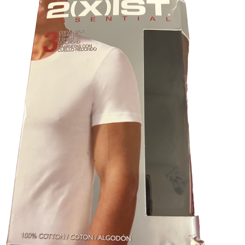 2(X)IST Pack of 3 Crew Neck T-Shirts New In Box Black Size Medium 31"-33"